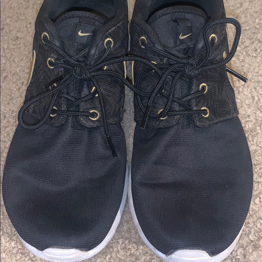NIKE ROSHE - Picture 2 of 4